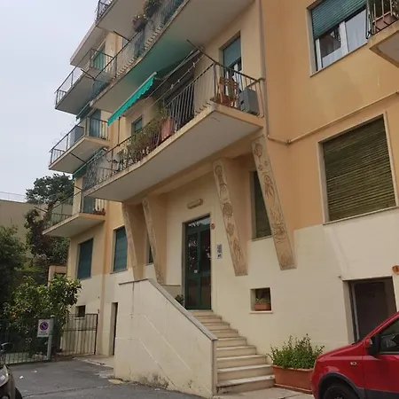 Apartment Aurora Sul Mare Di Albissola